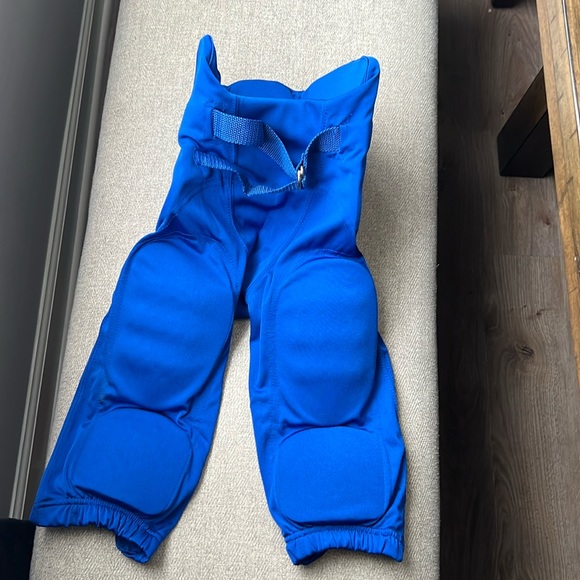 Football pants - Picture 1 of 4